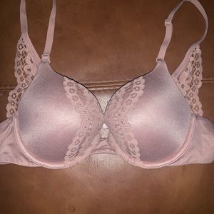 Victoria’s Secret body by Victoria Bra